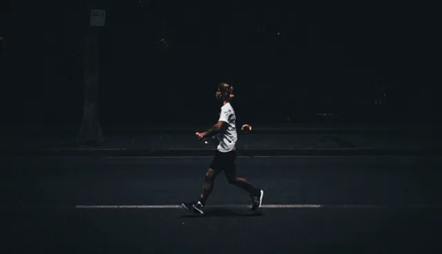 技术支持服务在性能提升中的适用条件与选择依据